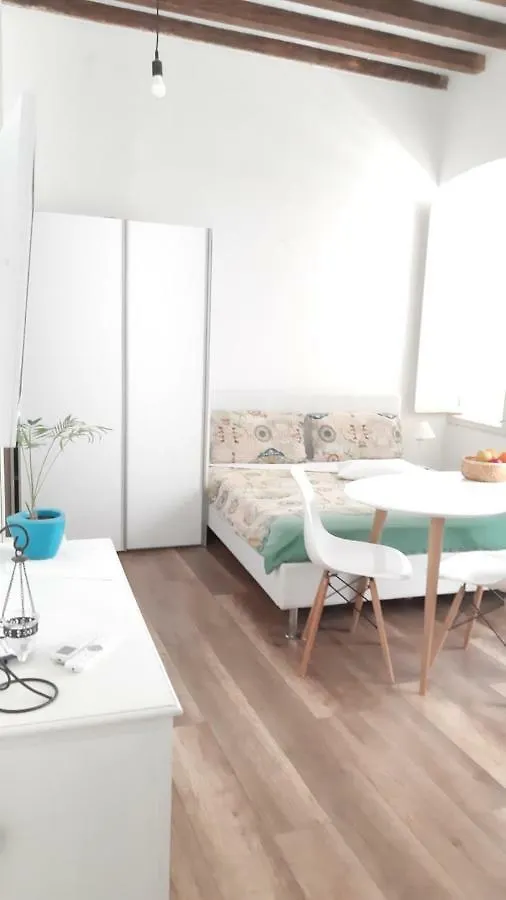 Apartment D2 4U Zara
